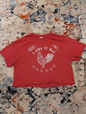 Delta Red Crewneck Tee with Vintage Pro Weight Tag